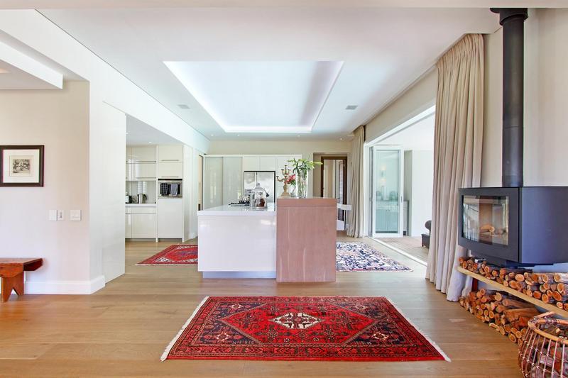 To Let 3 Bedroom Property for Rent in Steenberg Estate Western Cape